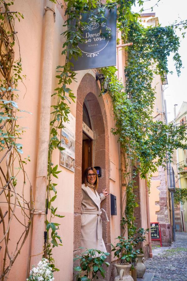 Domo 'E Sa Rosa Hotel Bosa Exterior foto